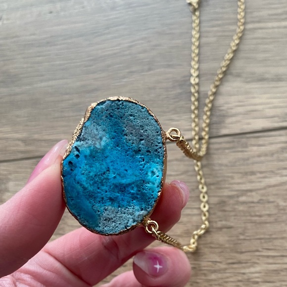 Gold chain necklace with teal druzy quartz 18” chain - Picture 6 of 6